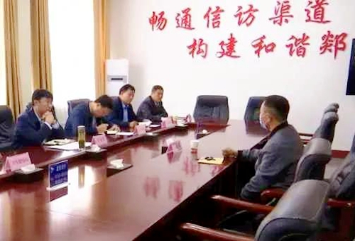 傾聽群眾訴求，現場解決問題！郯城縣委副書記、縣長王立軍公開接訪