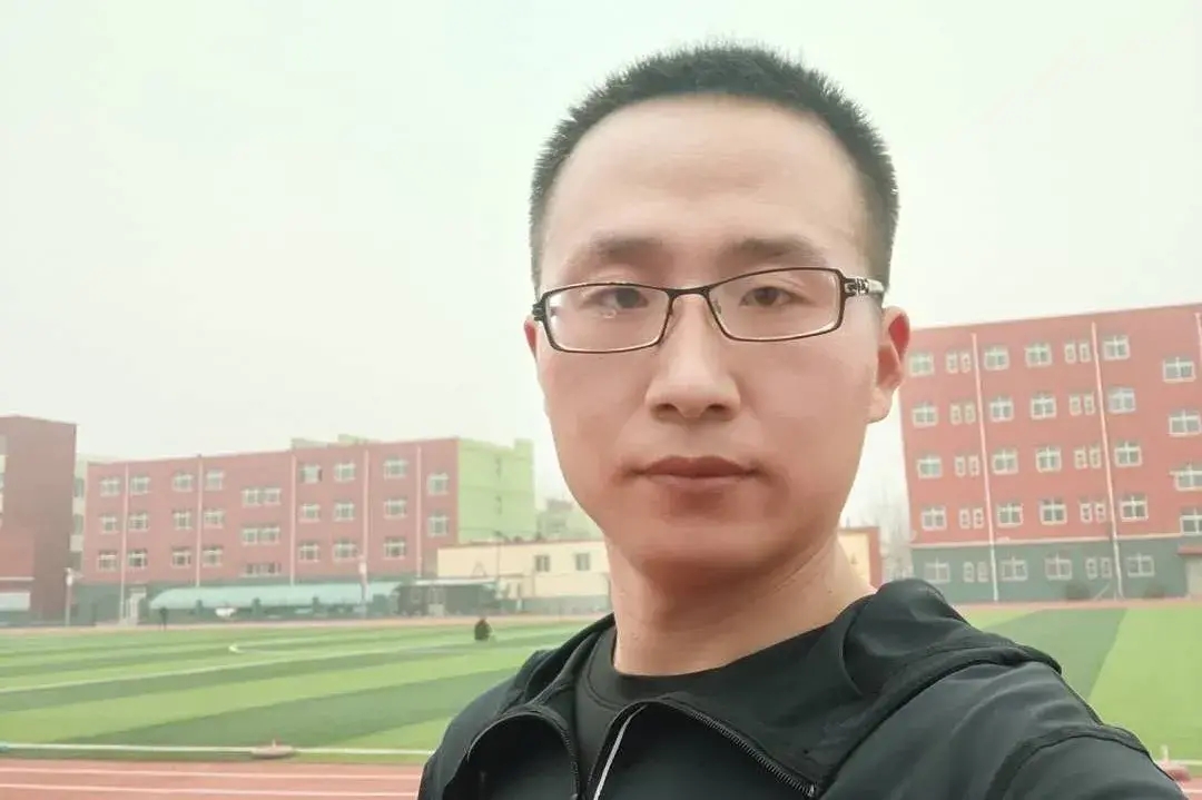 危難之中顯大愛 | 寧津縣第三實驗中學王成龍老師勇救落水兒童
