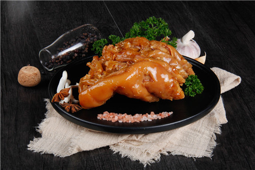 鹵味江湖，“豬腳”出戰！