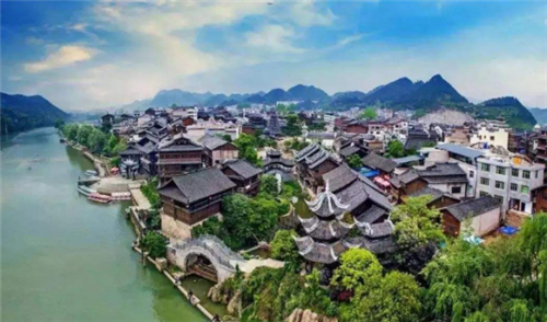 丹寨天天馬拉松普及全民健身，讓運動的快樂無處不在！
