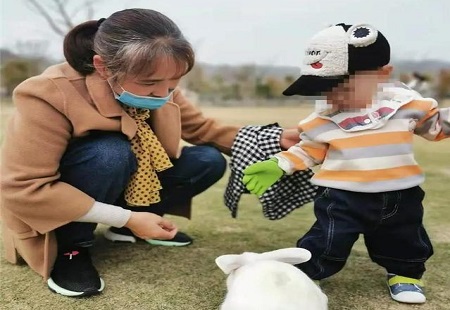 南京金牛湖野生動物王國一天三個小孩被咬傷