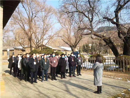 日照銀行臨沂分行舉辦“學習延安精神，不忘初心使命”主題教育系列活動