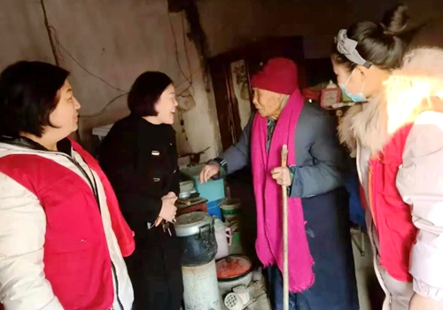 冬日有你，溫暖如春！郯城義工“暖冬行動”走進魯莊社區