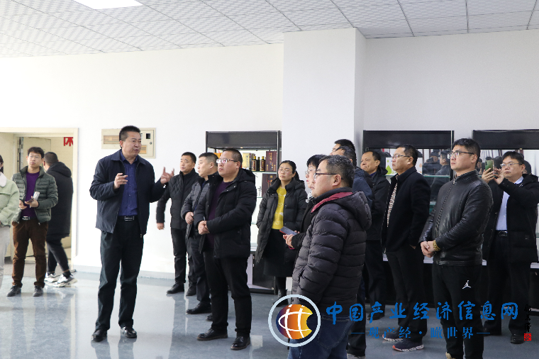 菏澤市民營經濟發展工作會議在市中小企業協會召開