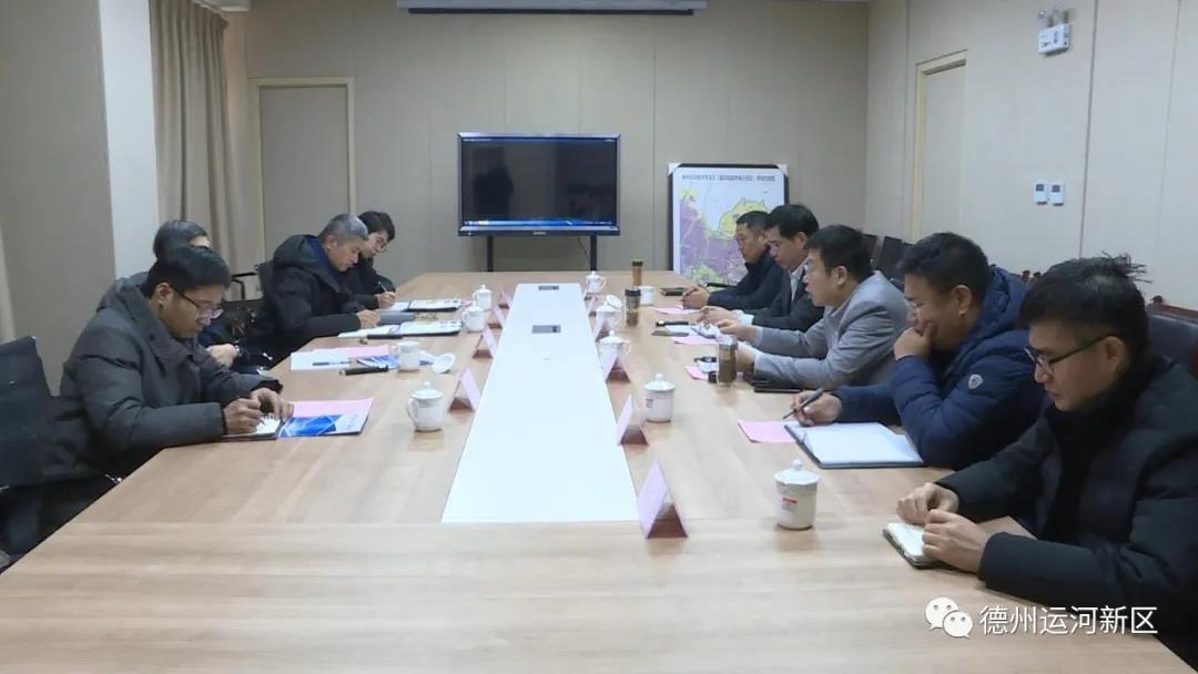 中國建筑學會理事長修龍帶領考察團到運河新區參觀考察