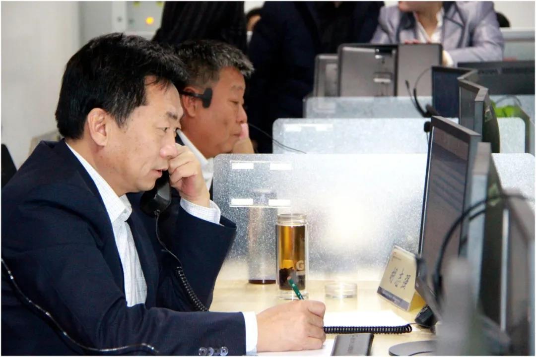 德州市人社局長胡志強當班