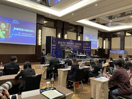 同舟共濟防新冠：魯南制藥向馬來西亞捐贈100箱啟達力荊防顆粒