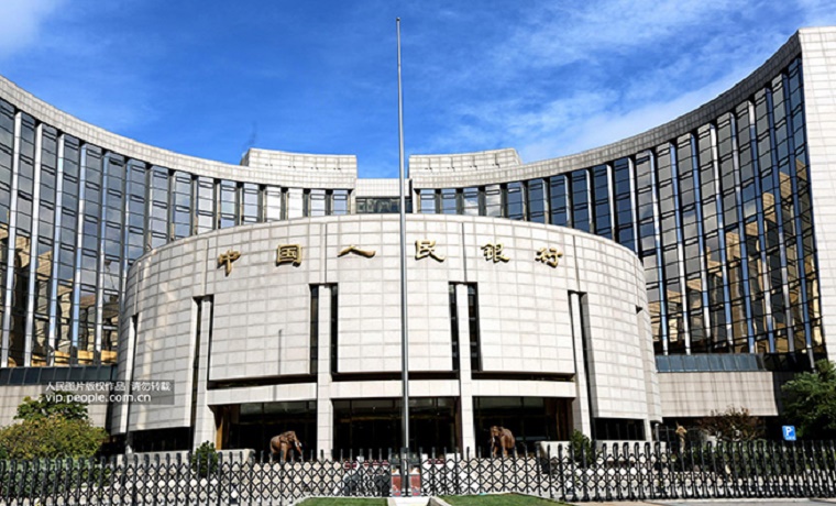 信用卡透支利率“松綁”銀行間不會打無底線“價格戰”