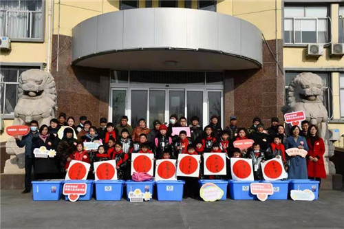 蘭山“四送”服務：讓困難兒童“把愛帶回家”