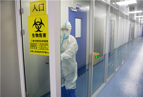 視點：記者探訪核酸檢測實驗室