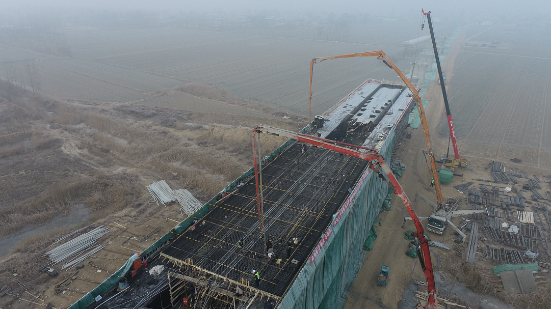 拉開建設新序章！鄭濟高鐵聊城段完成首次連續梁澆筑施工