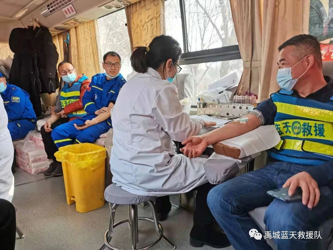 你我接壤，你難我幫