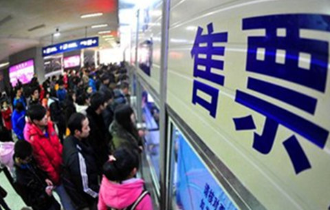 旅客今起可購年初四火車票