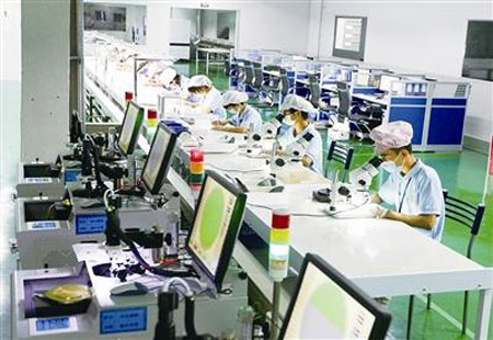 2024年我國規上電子信息制造業增加值同比增長11.8%