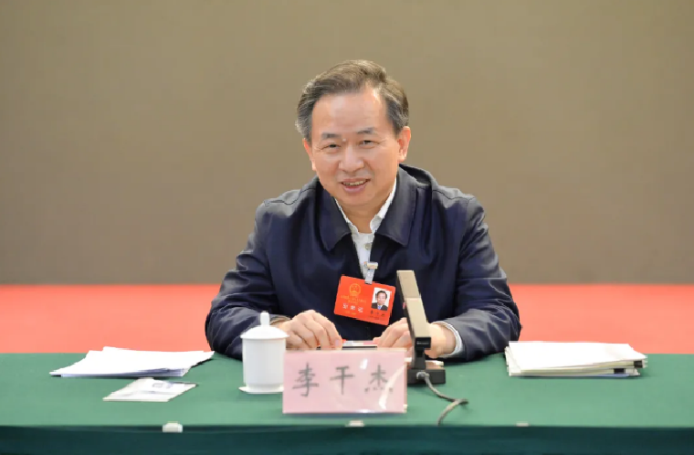 李干杰參加菏澤代表團審議省政府工作報告