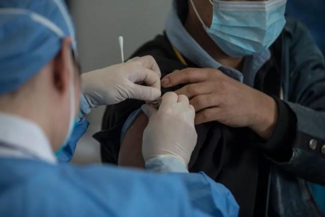 接種新冠疫苗后，為什么不能帶走按壓棉簽？