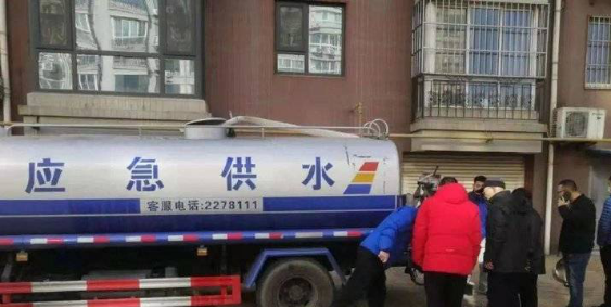 視業主為家人！夜半停水，德州長江物業緊急舉措解民憂