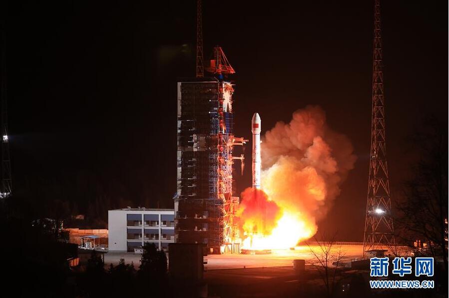 我國成功發射通信技術試驗衛星六號