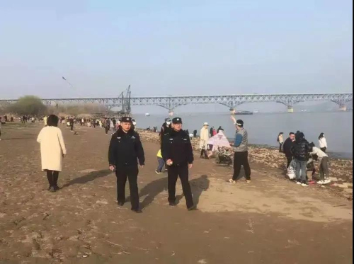 江北新區呼吁市民共同維護長江生態