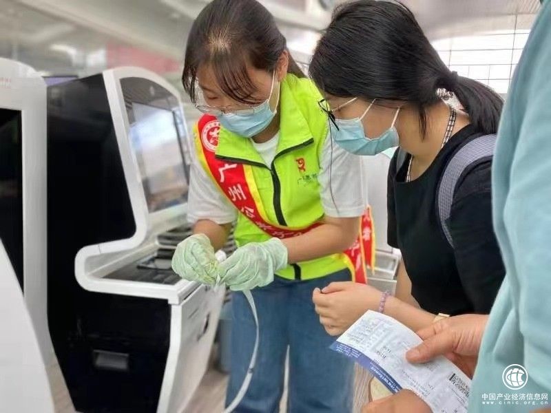 全球機場旅客滿意度2020年度排名出爐！白云機場“質”與“量”比翼齊飛獲全球“雙第一”