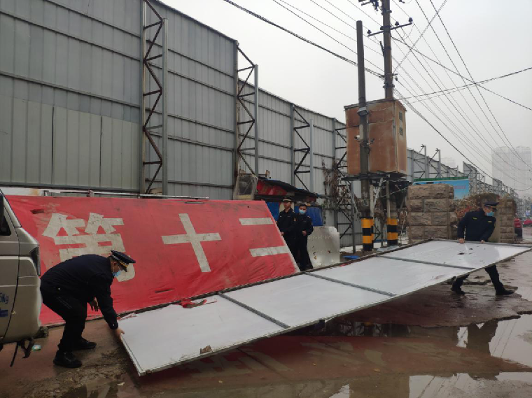 牡丹街道辦事處聯合牡丹區綜合行政執法局開展市容環境衛生整治專項行動
