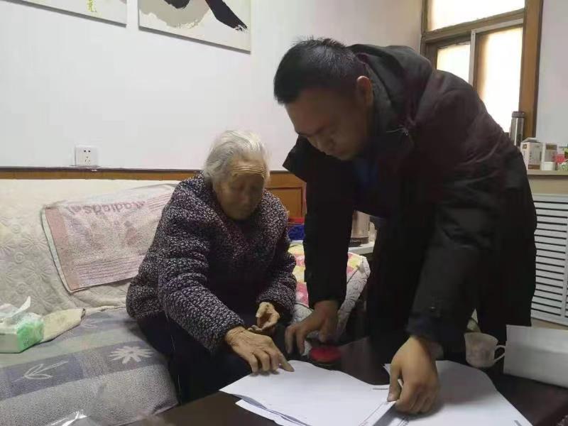 臨沂銀行業人性化服務為老年人迎來“春暖花開”