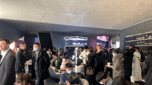 炸場！南京現象級熱盤王牌戶型又來了！售樓處被擠爆