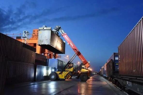 11月份國家鐵路完成貨物發送量3.5億噸 同比增長5.5%
