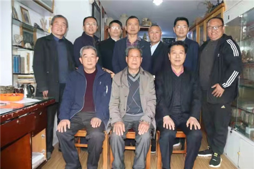 篆刻家商開棟新收弟子劉志勇
