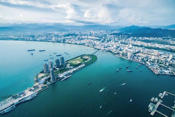 海南自由貿易港建設開局順利
