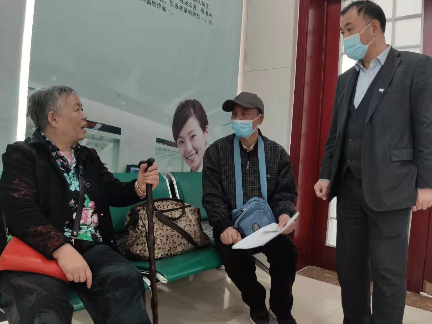 農行德州分行營業部：客戶至上落實處，京城來客拇指稱贊