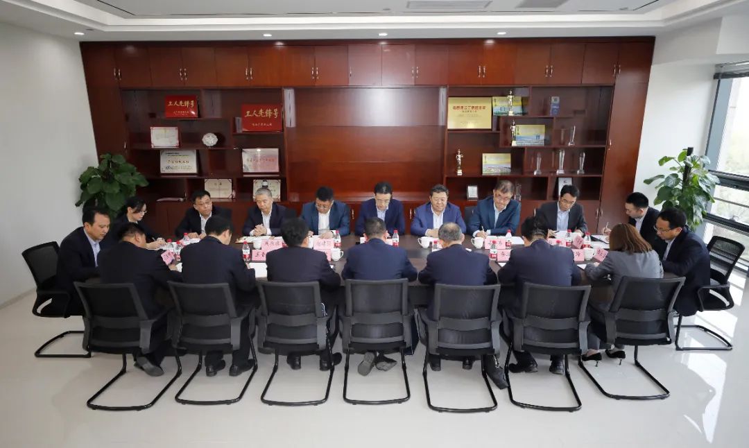 德建集團正式成為山東高速控股混合所有制企業 趙建強為董事長 靳海洋為副董事長、總經理