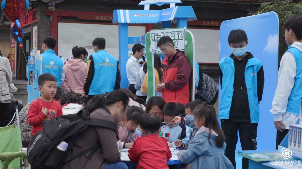 “知感冒·防流感”科普公益行：便民惠民的“健康進行時”