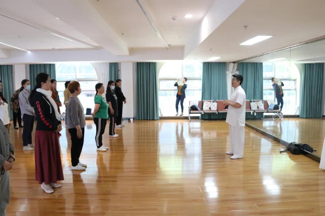 “五禽戲”走進老年大學 德州聯合醫院助力智慧助老志愿服務