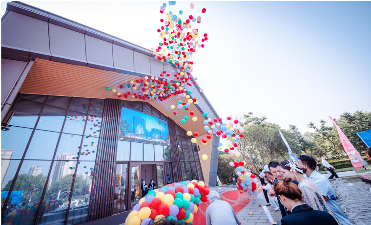 鴻順世紀城營銷中心盛大開放▏以城市迭代之姿，悅啟美好人居時代?