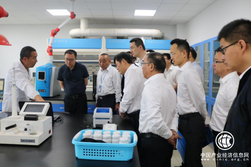 中建鐵投軌道交通公司隧道中心與中鐵一局城軌公司開展專項對標