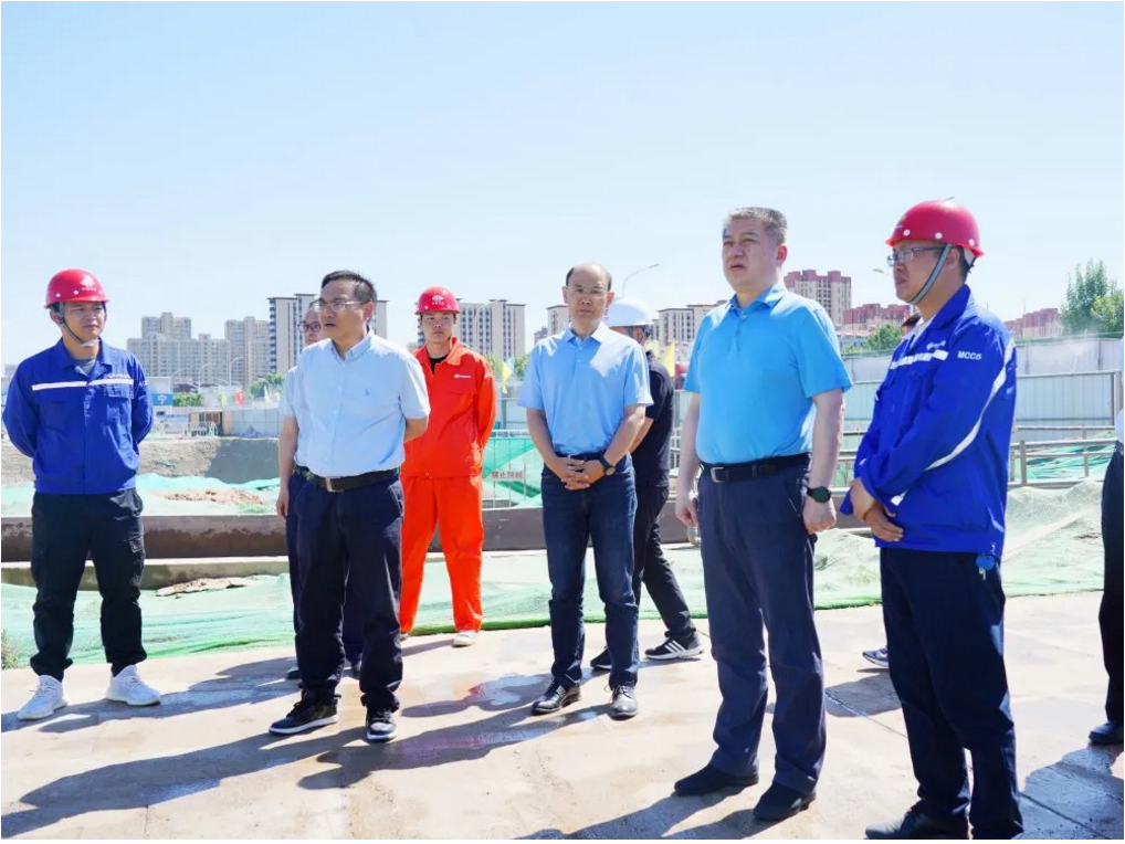 于勝濤就美麗宜居、煤礦安全生產工作現場辦公