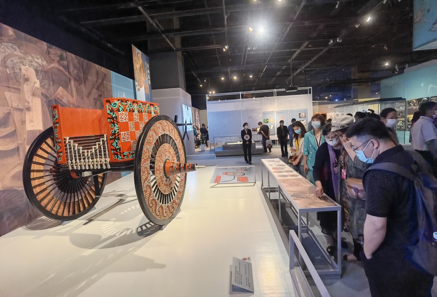 走進首博，為觀眾打開時空之門，踏上博物館奇妙之旅