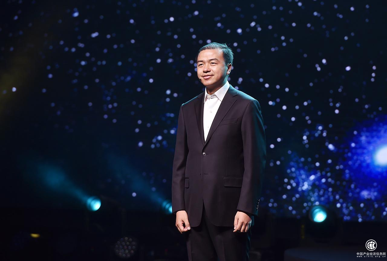 騰訊與《科學》期刊發布最新科學看點榜單，6位中國少年為科學家頒獎 