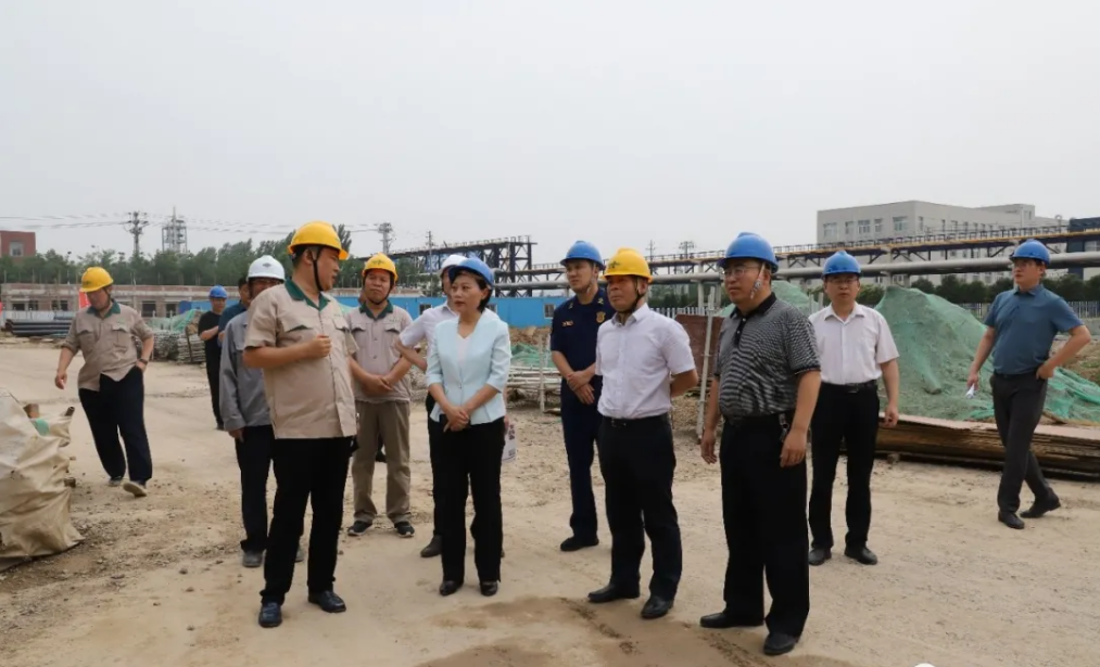 濟寧市金鄉縣委書記董冰深入一線，現場督導檢查安全生產工作