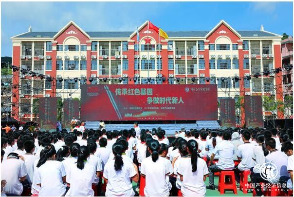 漳州藝術實驗學校舉行慶祝建黨100周年“傳承奮進”系列活動