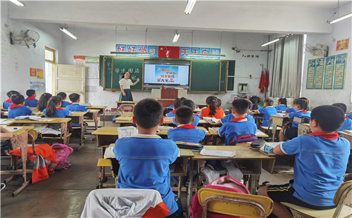 薛城區臨城實驗小學開展“學法用法護小家?防非處非靠大家” 主題宣傳教育活動