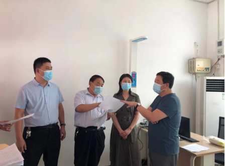 副縣長任力到南橋鎮督導新冠疫苗接種工作