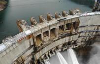 世界在建最大水電站白鶴灘水電站 首批機組投產發電