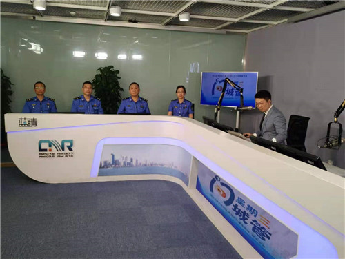 《行風在線》特別版“星期三問城管”聚焦占路經營、露天燒烤、小廣告治理