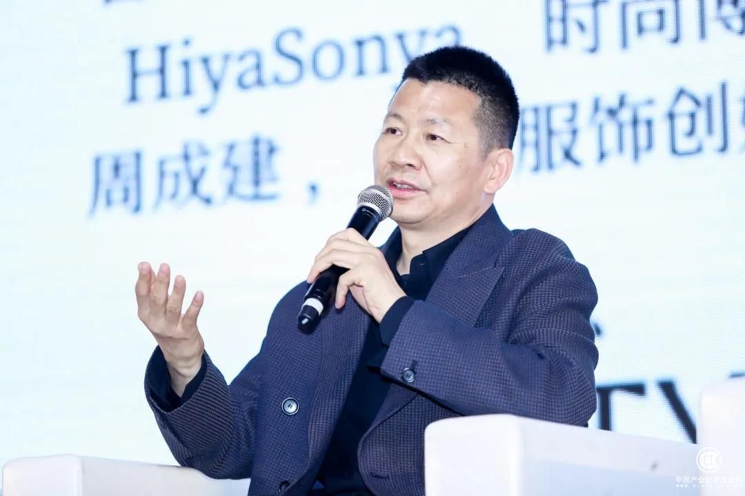 專訪美邦服飾創始人周成建：創業26年后再出發，如何思考“中國的新奢品牌”？