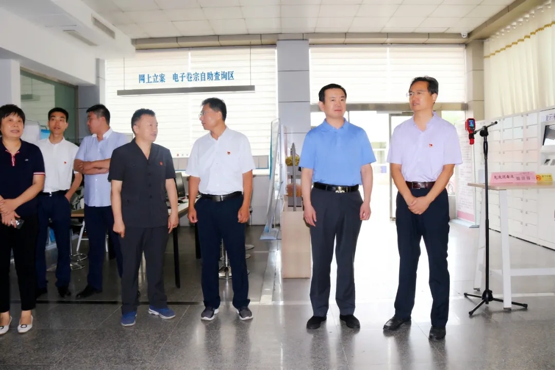 區委統戰部黨員干部及黨外人士到德城區法院開展專題學習教育活動