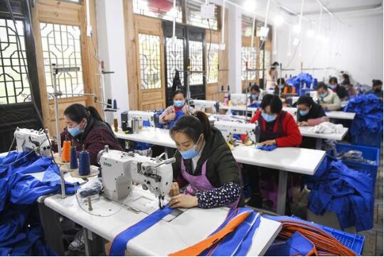 上半年重慶累計幫扶76.5萬脫貧人口就業