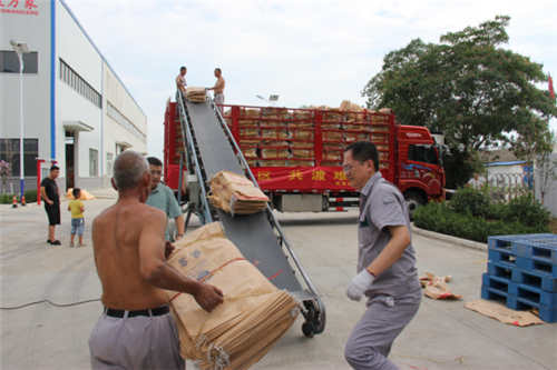 暴雨無情  人間有愛  乾盟實業集團有限公司救援物資緊急馳援河南災區
