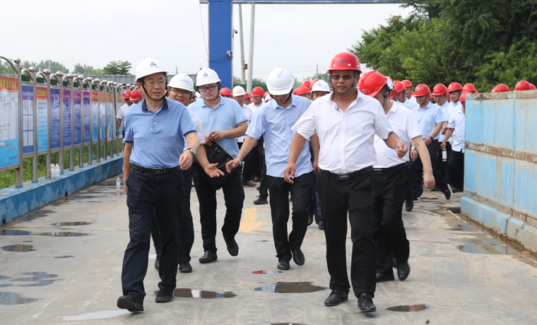 濟寧市住建局進駐九巨龍集團開展工程質量幫扶工作